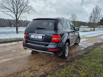 Mercedes ML300 thumbnail 4