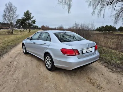 Mercedes E220 thumbnail 4