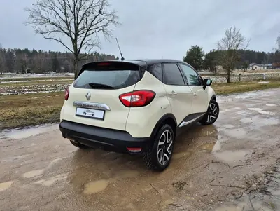 Renault Captur thumbnail 3