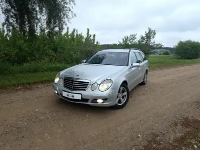 Mercedes E280 thumbnail 1