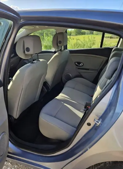 Renault Megane thumbnail 5