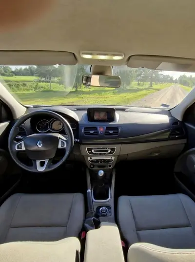 Renault Megane thumbnail 3