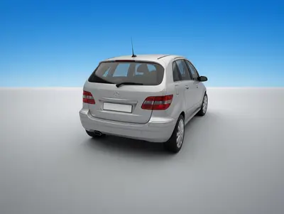 Mercedes B200 thumbnail 3