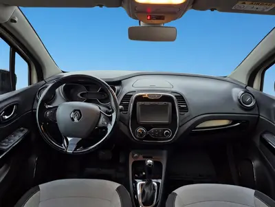 Renault Captur thumbnail 5