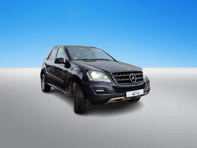 Mercedes ML300 thumbnail 2