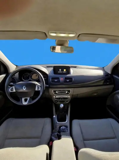 Renault Megane thumbnail 3