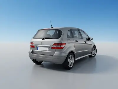 Mercedes B170 thumbnail 3