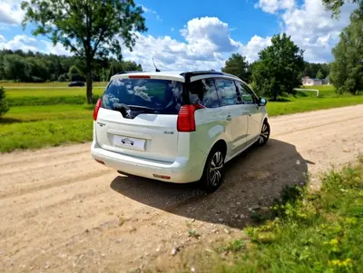 Peugeot 5008 thumbnail 4